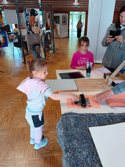 Impression d'une linogravure. TravauxForces2.jpg