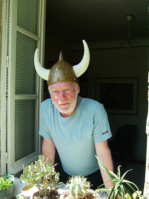 Gérard Bialestowski casque-gb.jpg