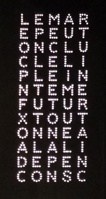 Typographie lumineuse, détail. commissariatypo2.jpg
