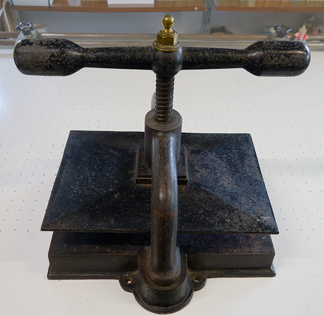 Presse à balancier PresseCopier01.jpg