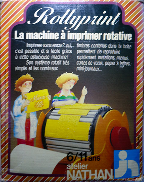 Presse jouet en matière plastique. RotativeRollyprint-02.jpg