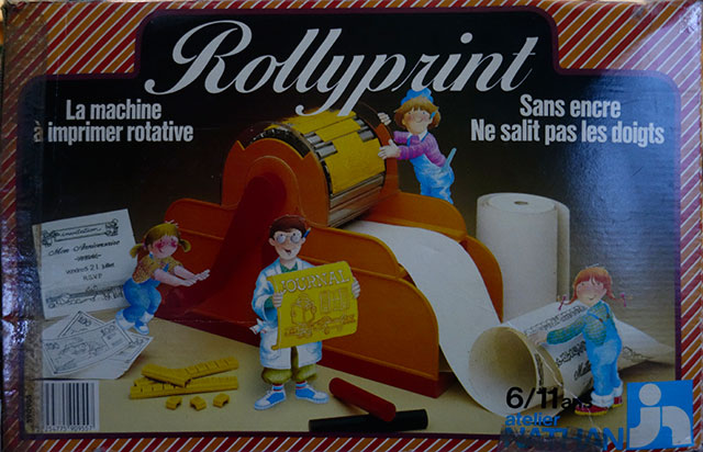 Presse jouet en matière plastique. RotativeRollyprint-03.jpg